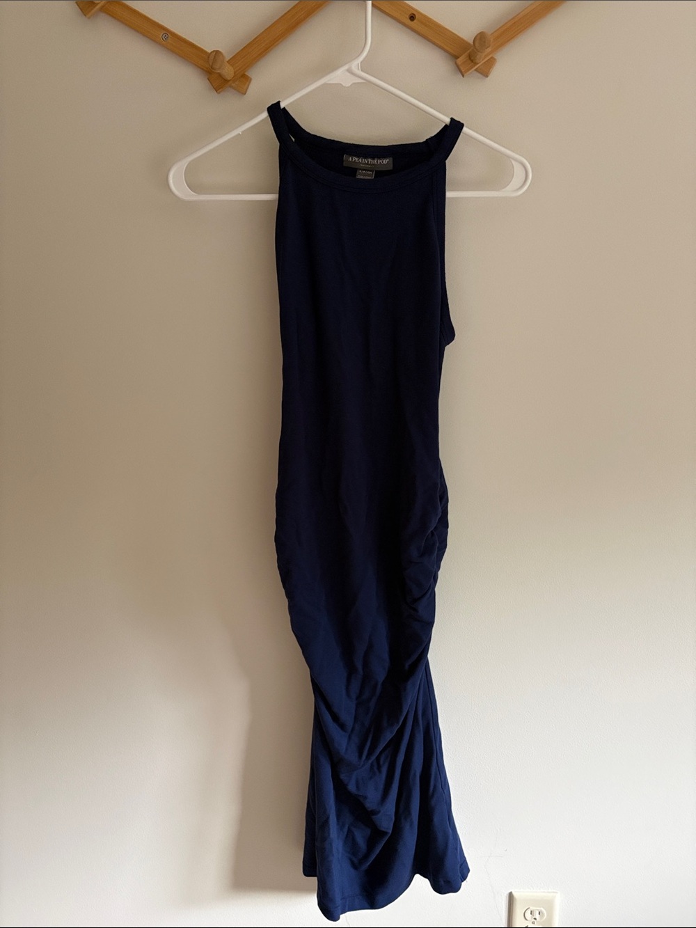 Pea in the pod maternity dress navy blue side-ruched bodycon size small